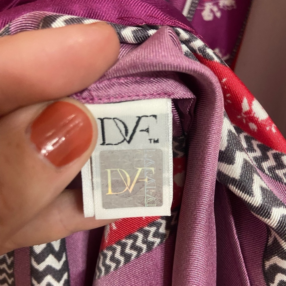 Diane VonFurstenberg Authentic 2016 Runway Women's Size 2 100% Silk Dress EUC - Picture 7 of 11